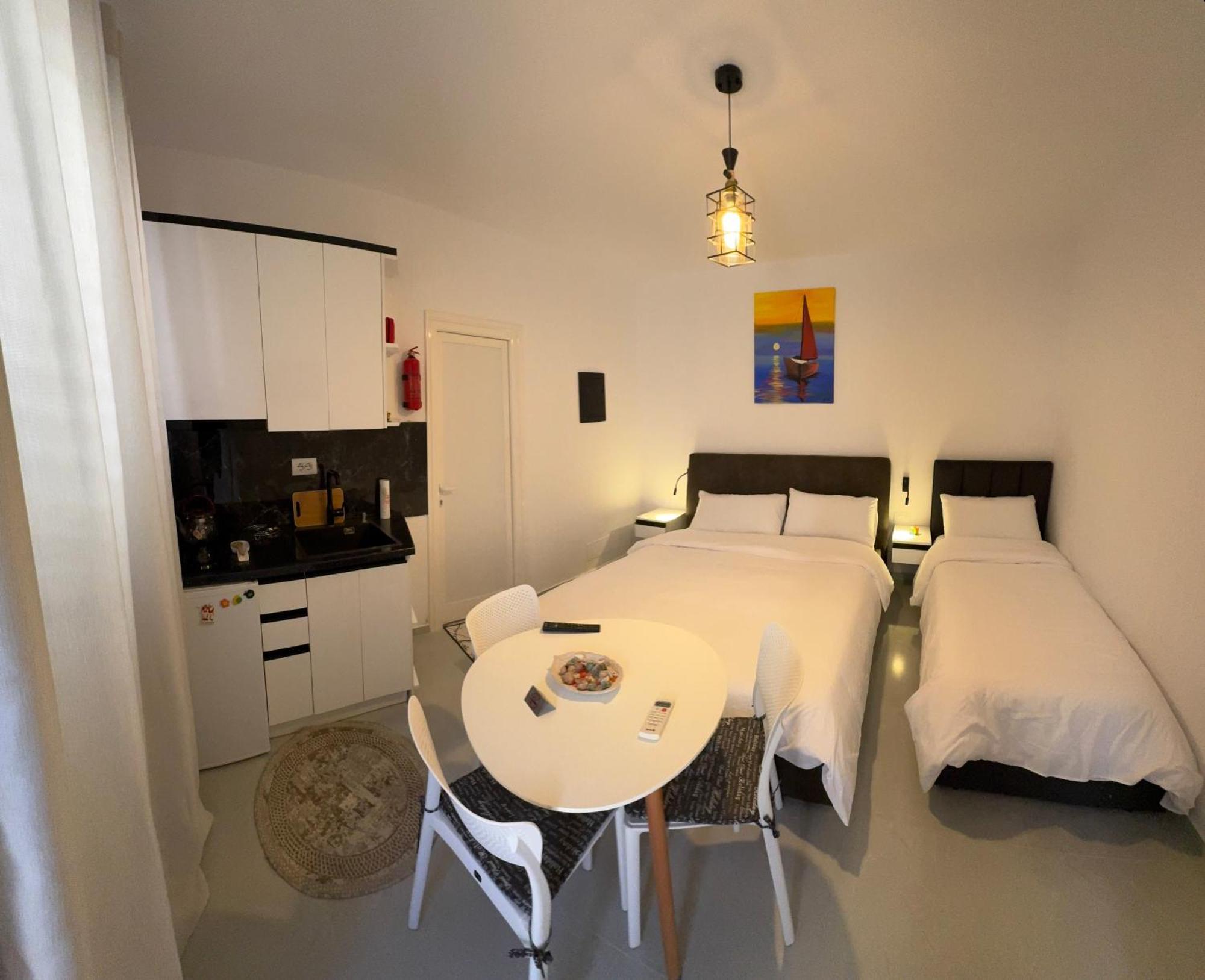 Private Villa Aras 2 - Luxury & Elegance Apartments Влёра Экстерьер фото