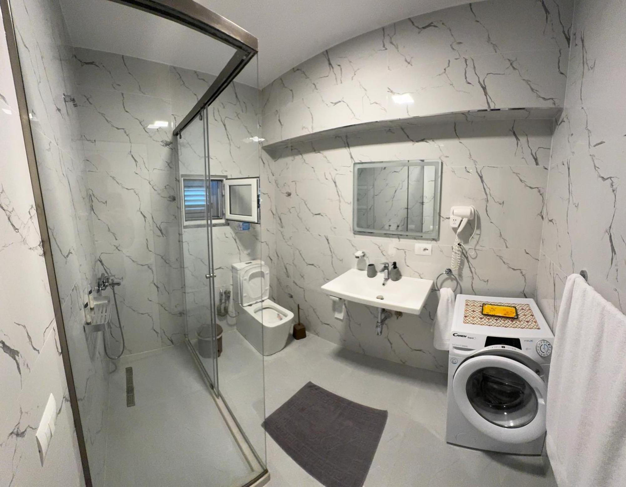 Private Villa Aras 2 - Luxury & Elegance Apartments Влёра Экстерьер фото